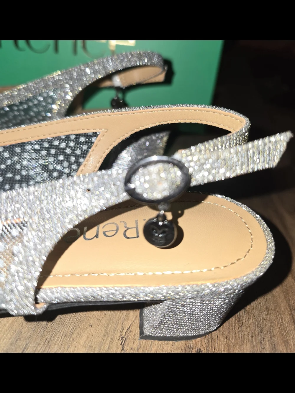 J. Renee Faleece Silver Embellished Blinv Slingback Flats size 7 Wide 1in Heel